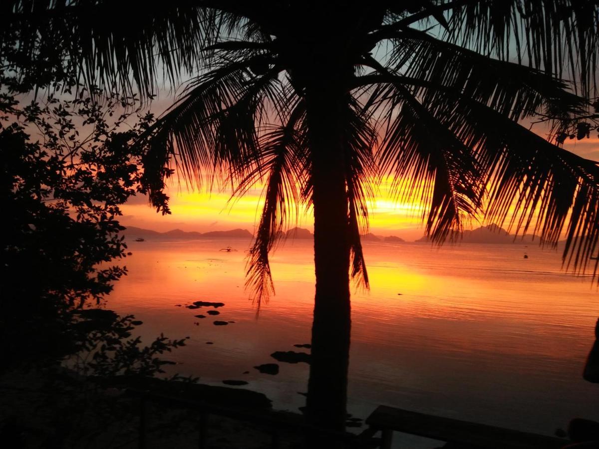 Отель Hut Sunset Island View Эль-Нидо Экстерьер фото