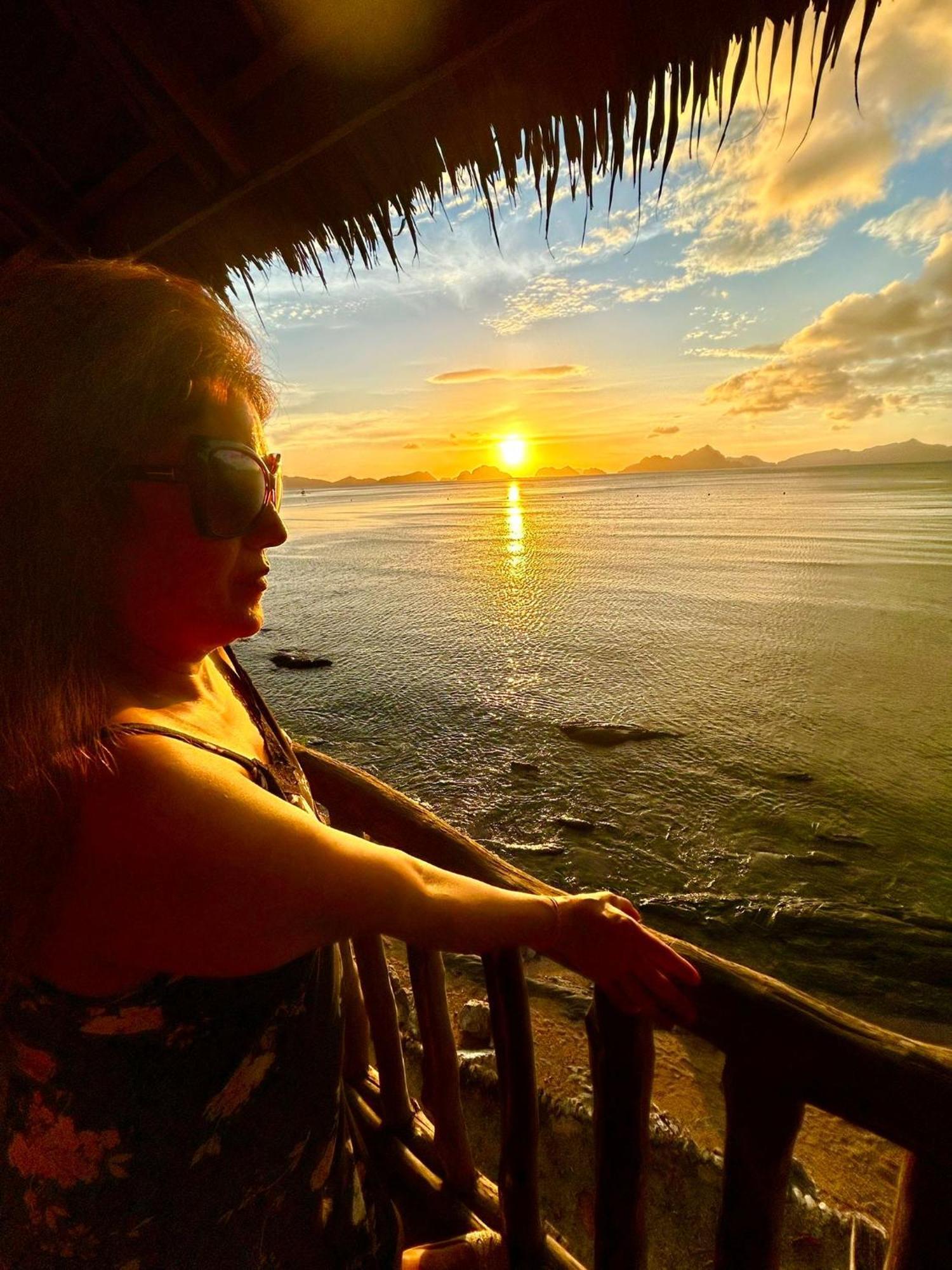 Отель Hut Sunset Island View Эль-Нидо Экстерьер фото